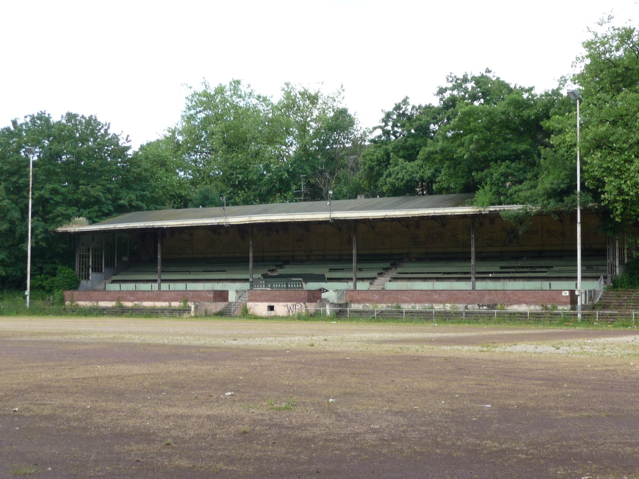 Altes Stadion Köln - 3 Punkt -Kindersport in Köln-