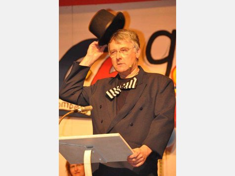 2010: kath. Pfarrer Winfried Hahner