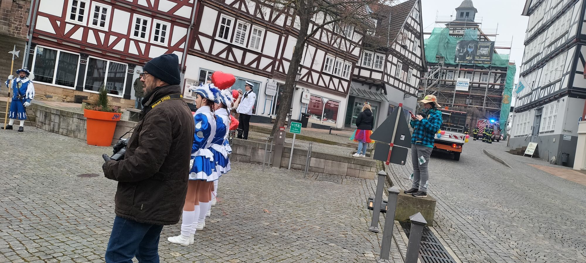 DANKE! Fotografeneinsatz: HNA/Peter Zerhau, KCV/Melanie
