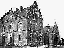 Volksbibliothek in der Fortbildungsschule Moltkestraße 1903