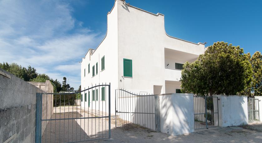 Ingresso appartamenti 2-3-4