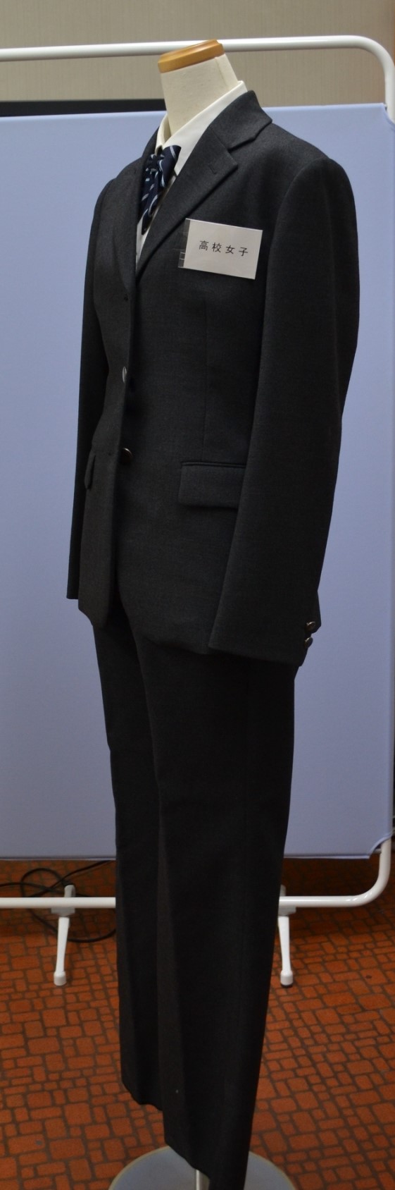 売れ筋がひクリスマスプレゼント！ 女子制服（スラックス） - 2025ChorusWebinar その他