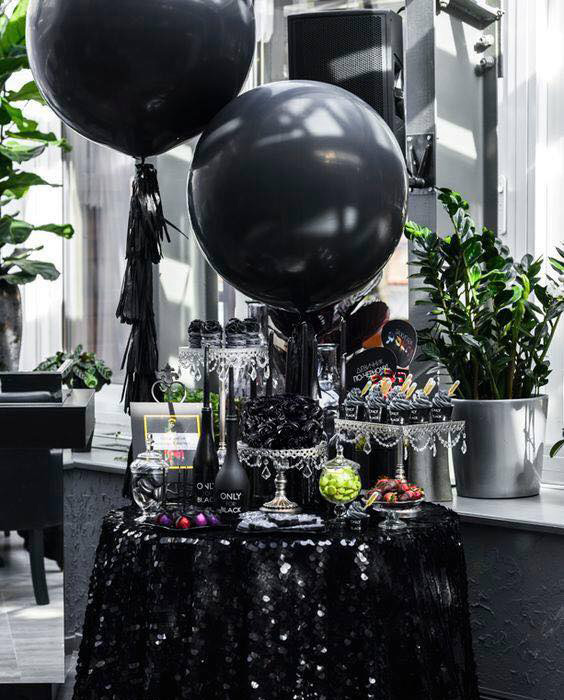 Decoracion de 15 años negro sales