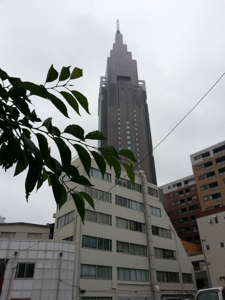 『今日は、雨夜晴れで朝まで雷を伴って激しく降る所があるでしょう』って、すごい予報だな。w　【2014年5月21日】