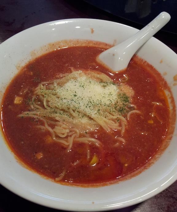 ラーメン自粛ちうにつき、本日よりピリ辛トマト風味ラーメンをパスタと認定すますたよ、奥さん！　【2013年3月27日】