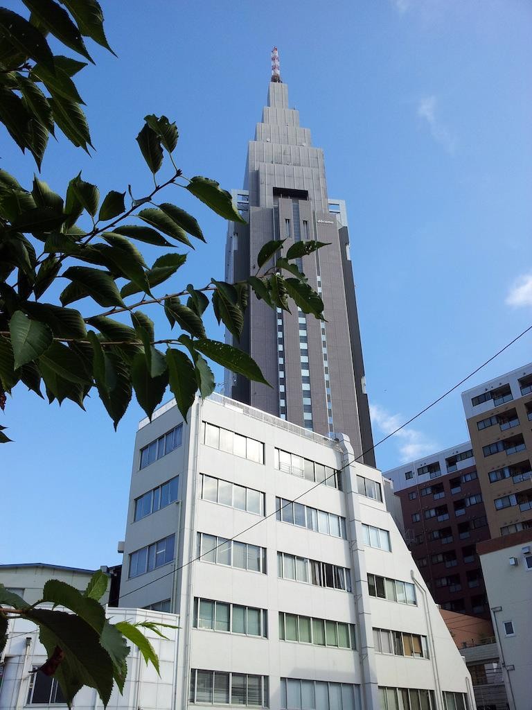 今日の東京地方、落雷や竜巻などの激しい突風、急な強い雨に注意だそうでつよ、奥さん！　【2013年8月20日】