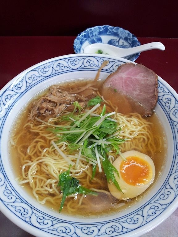 こちらは、ハネウマラーメンの醤油。やはりマルちゃんの正麺レベル！　【2013年2月3日】※閉店