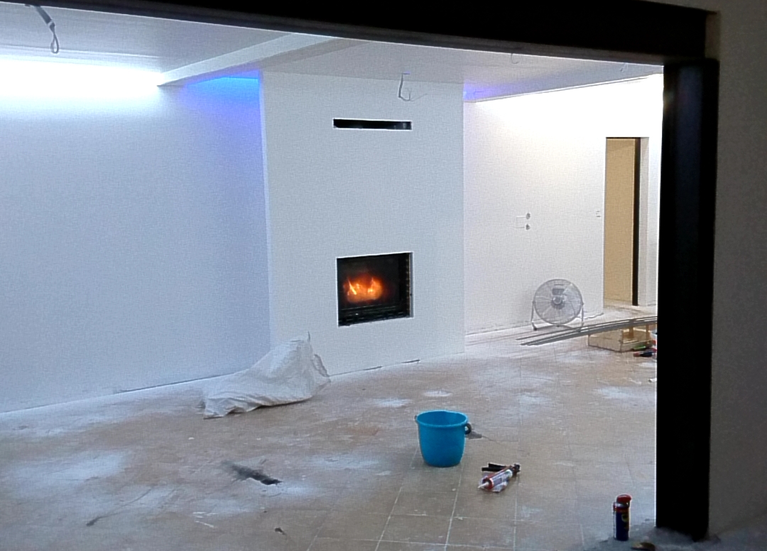 Habillage de cheminée et plafond led