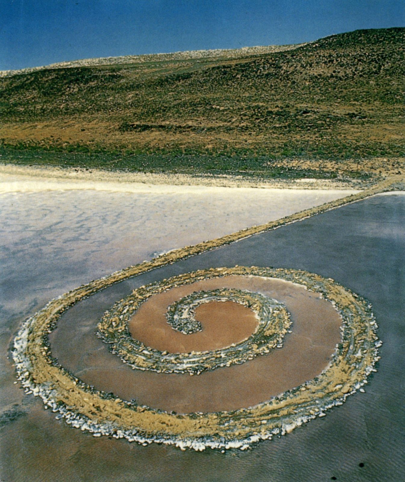Robert Smithson, Spiral Jetty, 1970