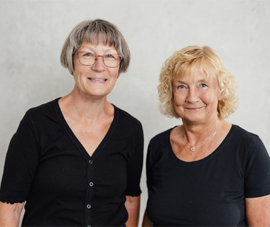 An der Anmeldung: Birgit Saloschin, Gabi Marx