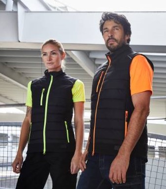 Gilet, Bodywarmer, besticken, bedrucken, bestickt, bedruckt, lassen, Arbeitskleidung, Arbeitsbekleidung, Berufsbekleidung, Berufskleidung, Workwear, Berufsmode, Panther, Steiermark, Graz Umgebung, Firmenbekleidung, Firmenkleidung