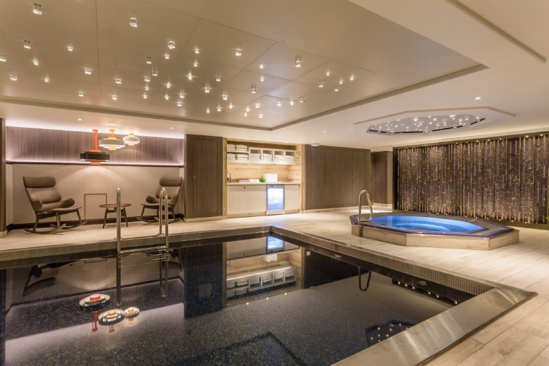 Riverside Mozart Spa Pool und Jacuzzi