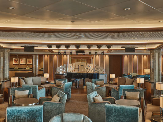 Silver Dawn Dolce Vita Lounge