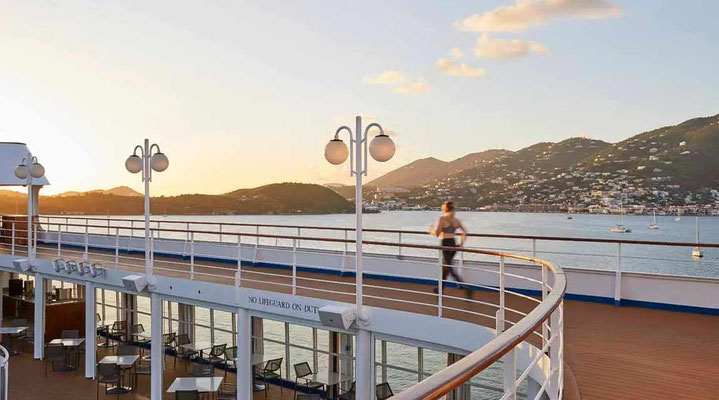 Silver Whisper  Laufweg aussen auf der Veranda