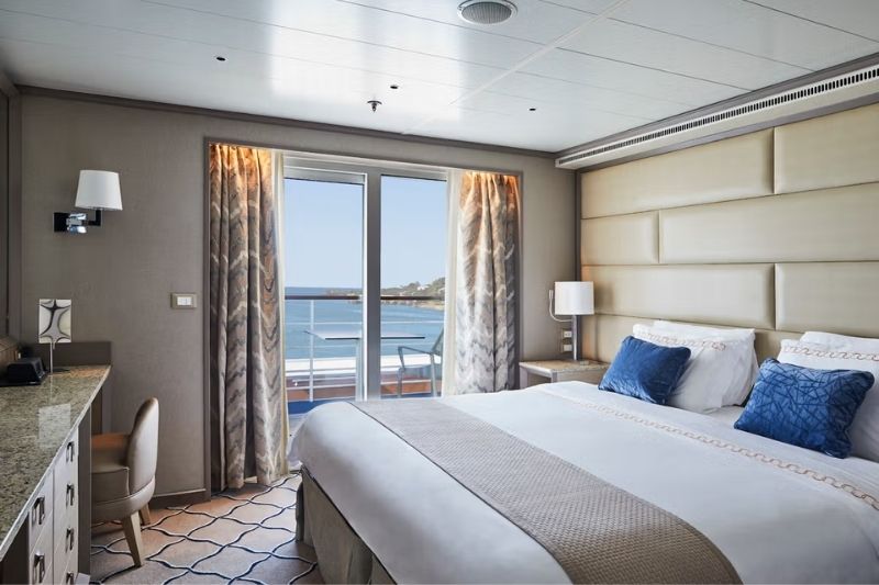 Silversea Silver Shadow Owner's Suite