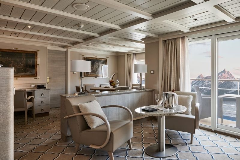 Silversea Silver Cloud Owner's Suite