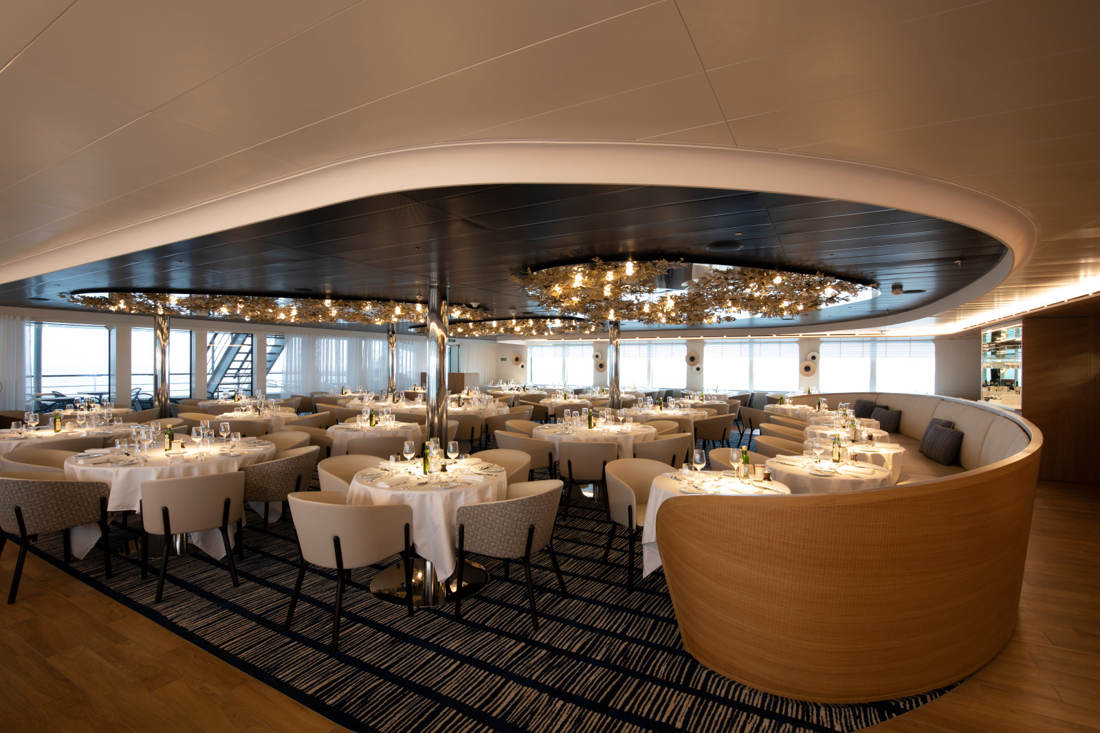 Le Champlain Schiff PONANT Restaurant Bar Lounge