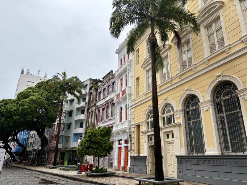 Die historische Straße Rua do Bom Jesus in Recife