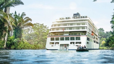 HANSEATIC nature von Hapag-Lloyd Cruises