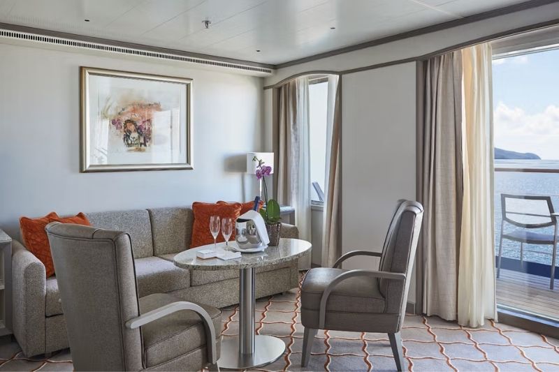 Silversea Silver Shadow Medaillon Suite
