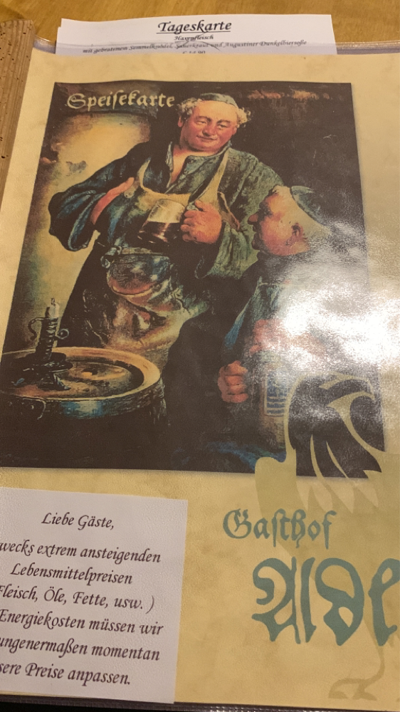 Speisenkarte … absolut Fleischlastig und mega große Portionen … gefühlt aber gutes Essen in guter Qualität.