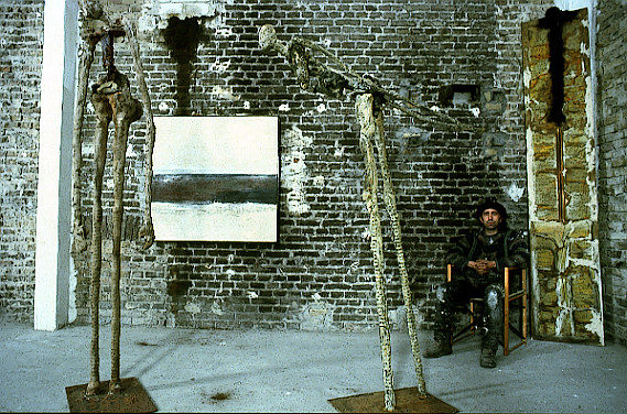 Amador Vallina with paintings and sculptures in his studio in Wiesbaden