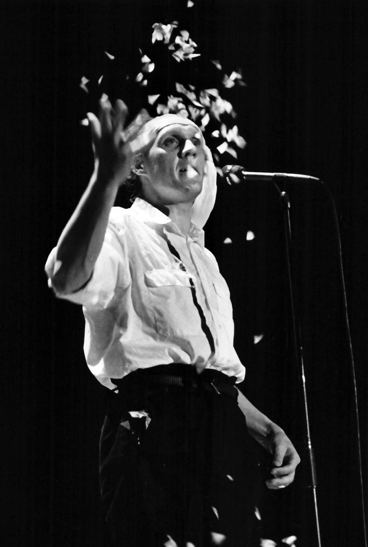 Der niederländische Liedermacher Herman van Veen während seiner Konzertreise in der DDR, 1987. Foto: DDR Fotoerbe / Marion Klemp