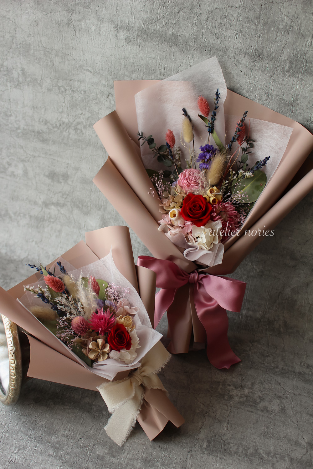 Helene エレーヌ　ドライフラワーの花束　（M)