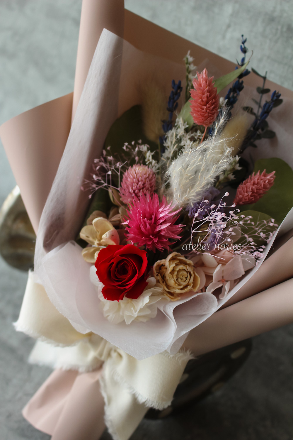 Helene エレーヌ　ドライフラワーの花束　（S)