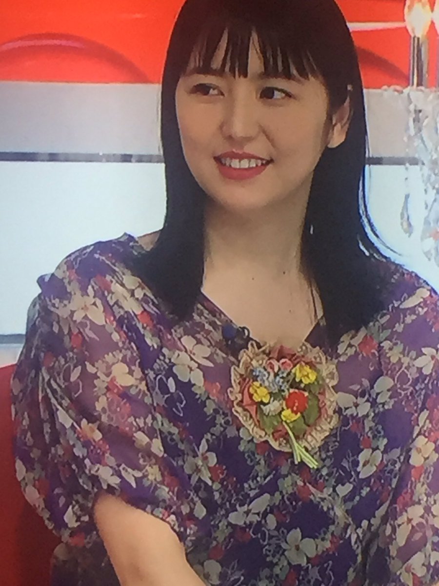 もっさりさんいらっしゃい ー可憐ストレートの落とし穴 Renoncule ルノンキュル イメージコンサルティング もっさりさんいらっしゃい ー可憐ストレートの落とし穴 Renoncule ルノンキュル イメージコンサルティング