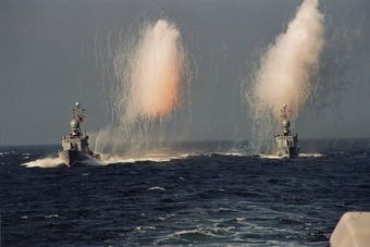 Begrüßung heimkehrender Boote - Foto: Archiv Förderverein