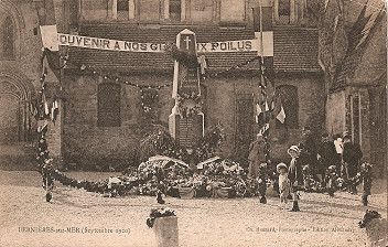 Inauguration du monument aux Morts en septembre 1920