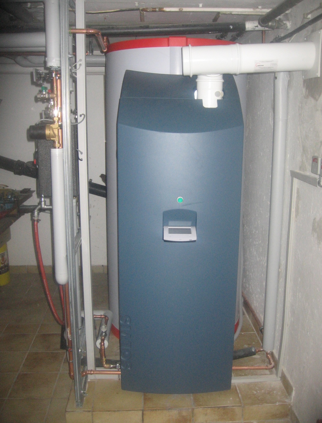 Solvis Max Gas-Brennwert, 450L