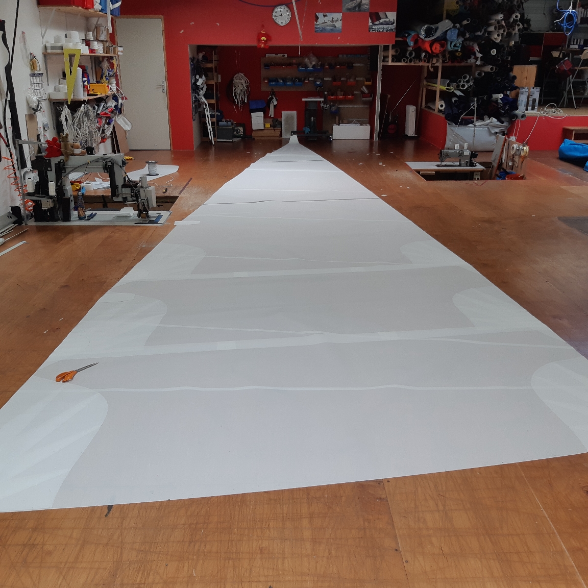 Fabrication d'une Gv 2 ris en polyester 