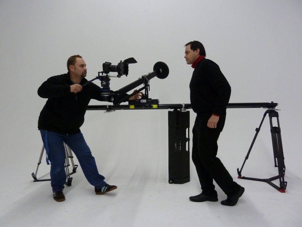 Der Ejib im Einsatz auf dem Twin Dolly Slider - beweglich wie mit einer Steadycam