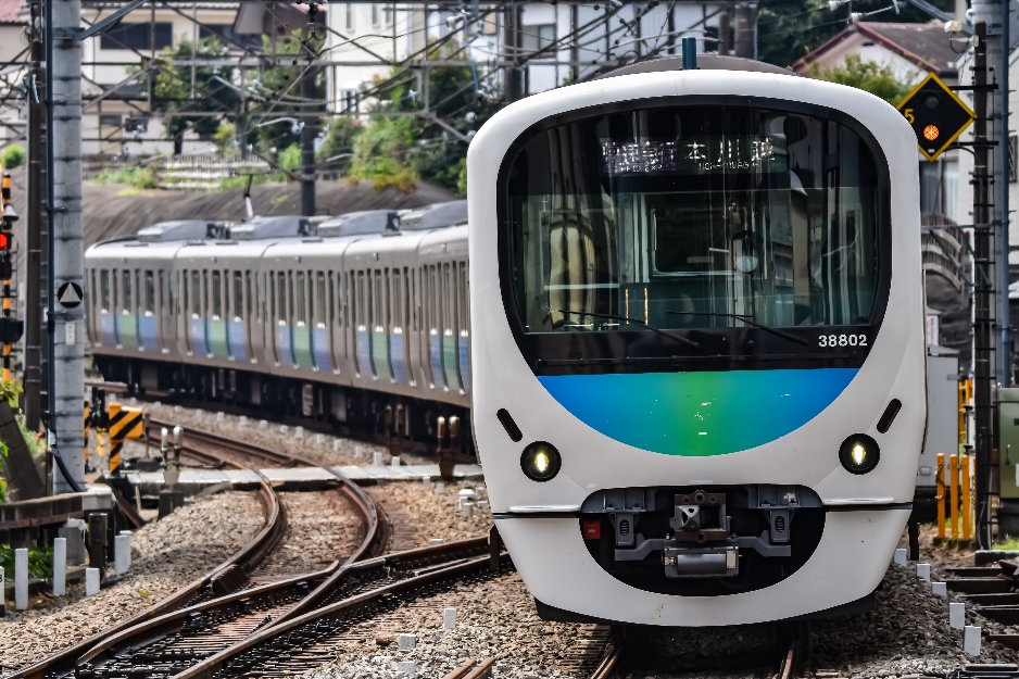 【西武】新宿線の快速急行撮影 shiinatrainblog ページ! 【西武】新宿線の快速急行撮影 shiinatrainblog ページ!