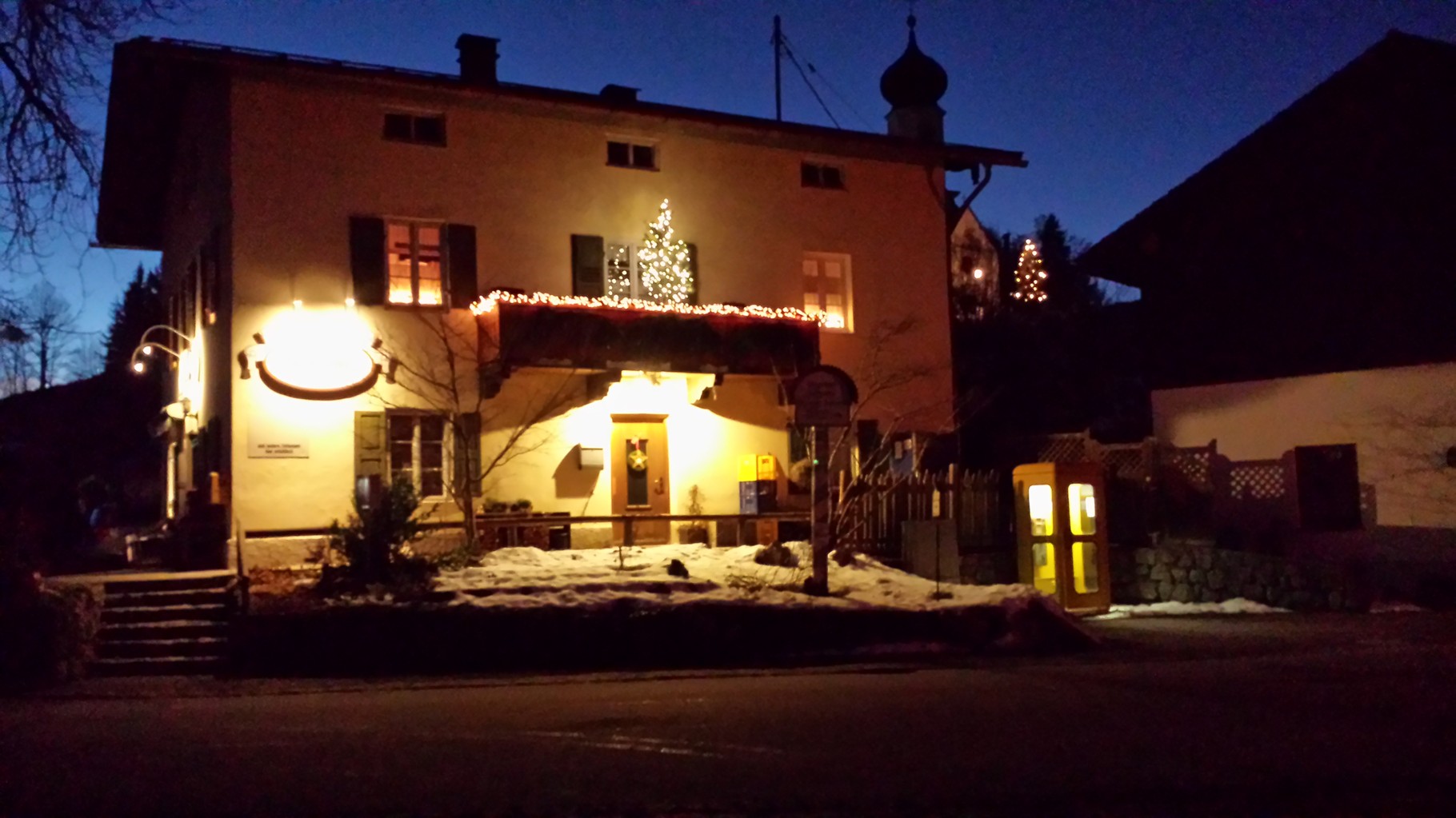 Weihnachten am Dorfladen