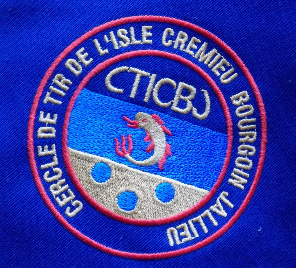 écusson du Cercle de Tir de l'Isle Crémieu Bourgoin Jallieu C.T.I.C.B.J.