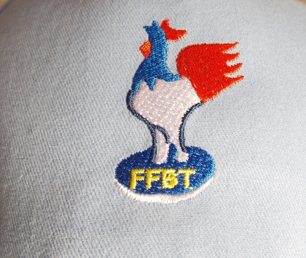 Coq F.F.B.T. (Sur Casquette)