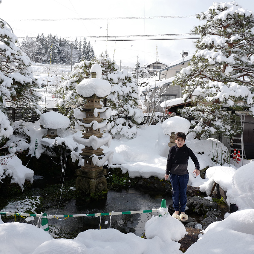 Q今日の写真　雪の浮遊