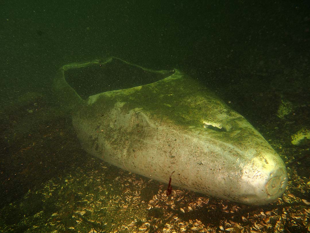 Zusatztank eines russ. Jagdflugzeugs