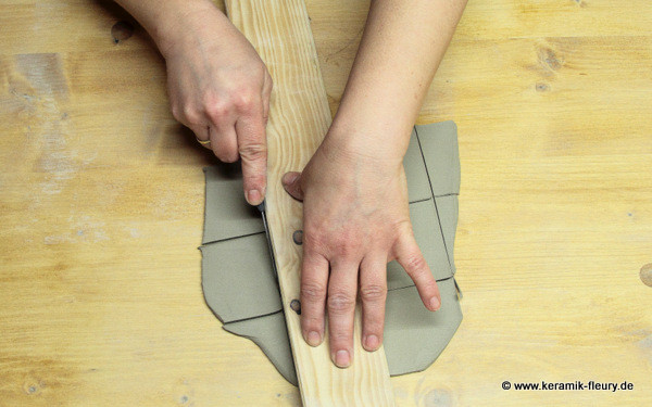 Töpfer-DIY: Keramik-Kühlschrankmagnet Schritt 3