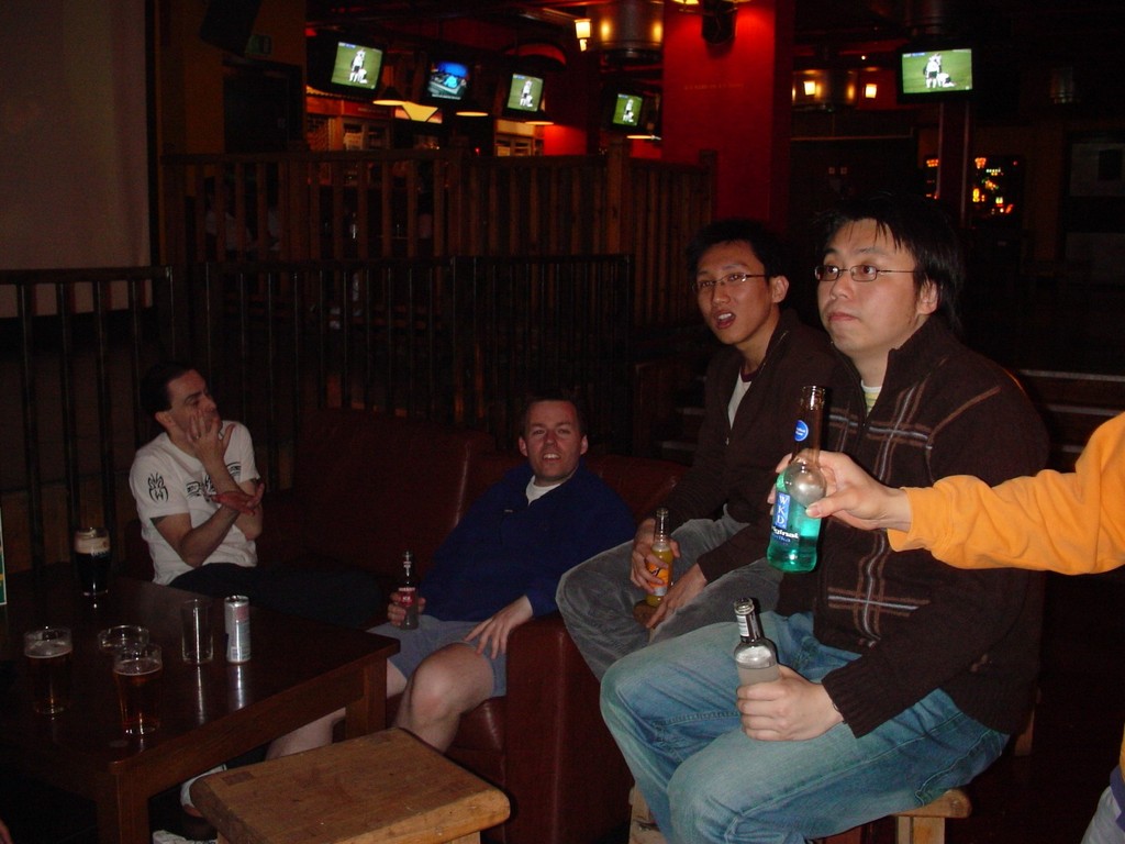 april 2006 - White Cup Final - winners pub party