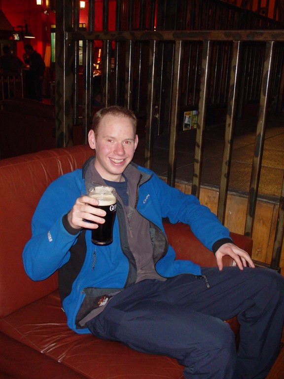 april 2006 - White Cup Final - winners pub party