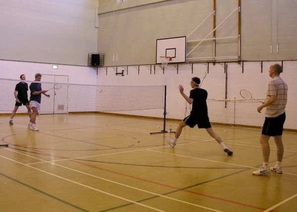 gents A vs uni staff