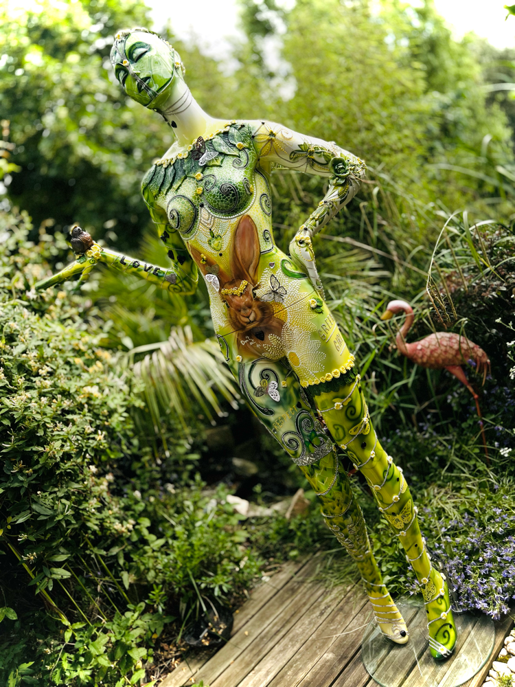 GREEN GIRL