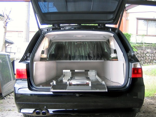 BMW5シリーズ 霊柩車