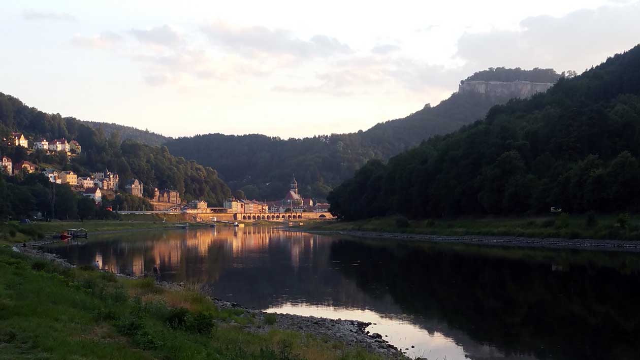 Abendstimmung an der Elbe