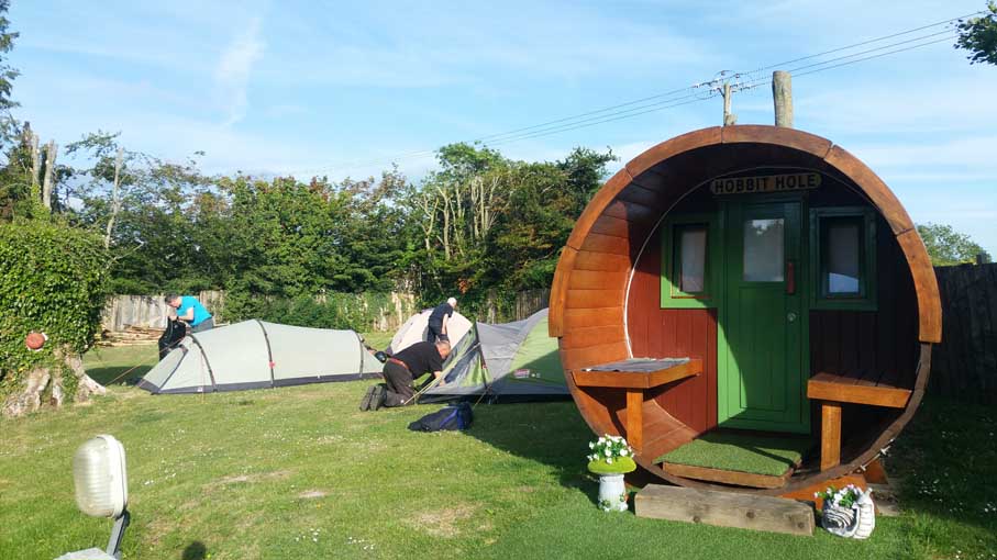 Hobbit-Hole auf Brades acre - Hütten wie im Auenland