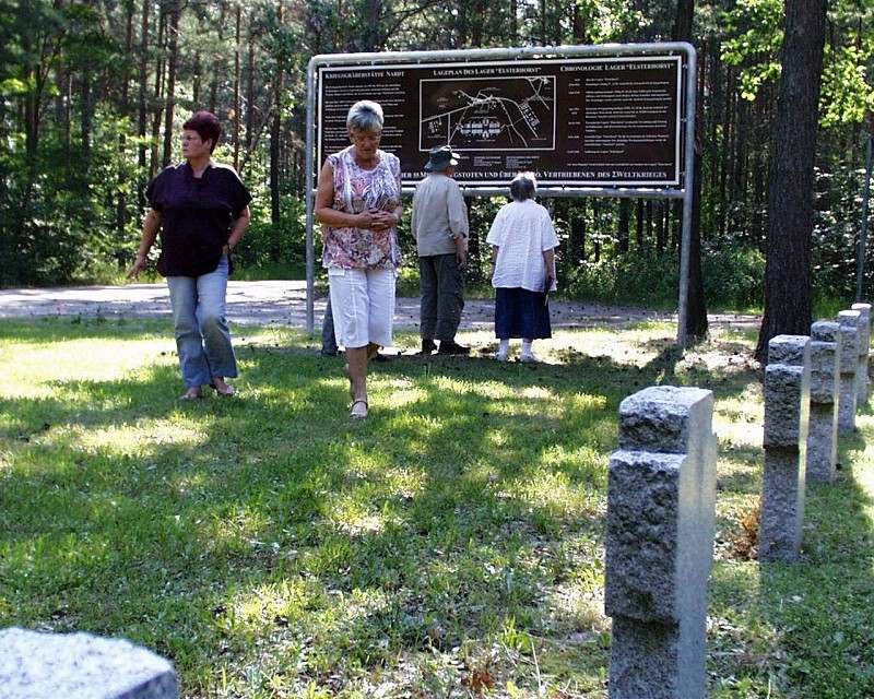  Kriegsgräberstätte Nardt bei Hoyerswerda